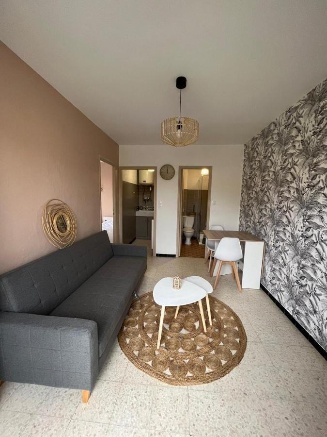 Magnifique Appartement Au Bord De L'Eau 瓦尔拉普拉日 外观 照片